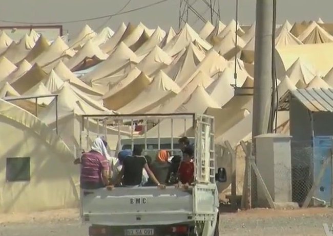"Syrian refugee camp on theTurkish border" by Voice of America News: Henry Ridgwell